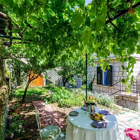 Appartement Eos & Vespera - Studio With Terrace And Garden View Vespera Zapadni